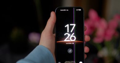 Problème d’écran sur le Google Pixel 9 Pro : lignes verticales après 15 mois d’utilisation quotidienne Introduction