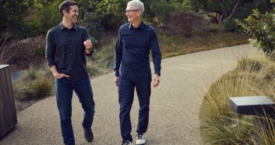 John Ternus : le nouveau patron d’Apple… ou le moment où l’ingénieur prend les commandes