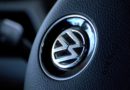 Volkswagen face à un tournant historique : jusqu’à 100 000 emplois pourraient disparaître