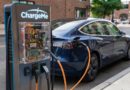 Que cache une borne de recharge ? Bien plus qu’une grosse prise avec des ambitions